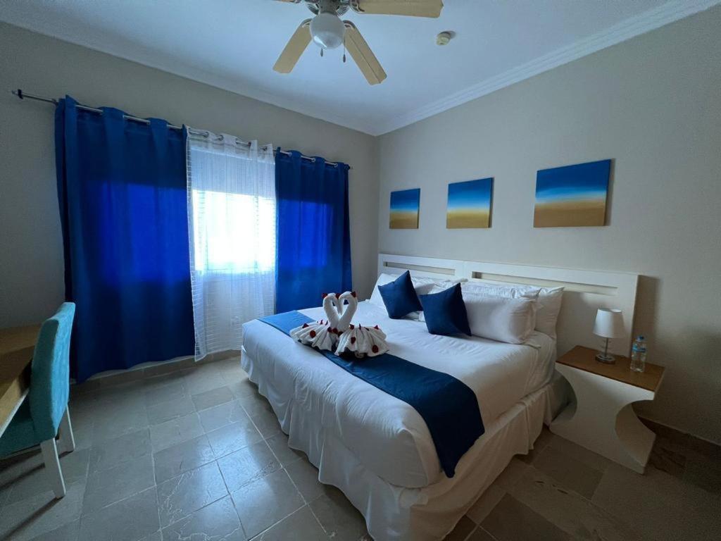 Ocean Front Caney Hotel Punta Cana Bagian luar foto
